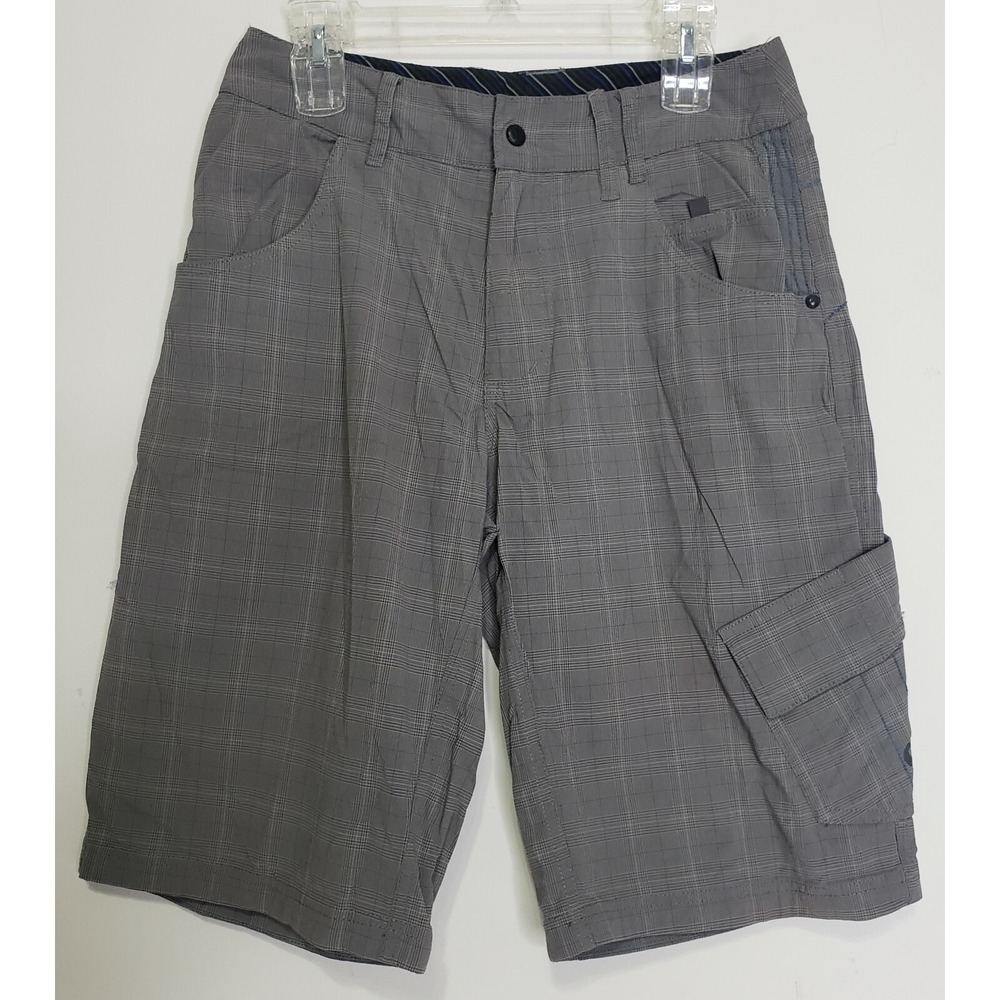 Lululemon Athletica Men Sz 29 Gray & Blue Pin Striped Wet Dry Warm Shorts Tag 30
